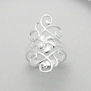 925 Sterling Silver Celtic Flower Ring Sizes 6 or 9